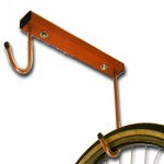 Kahele rattale hoidik laekinnitusega