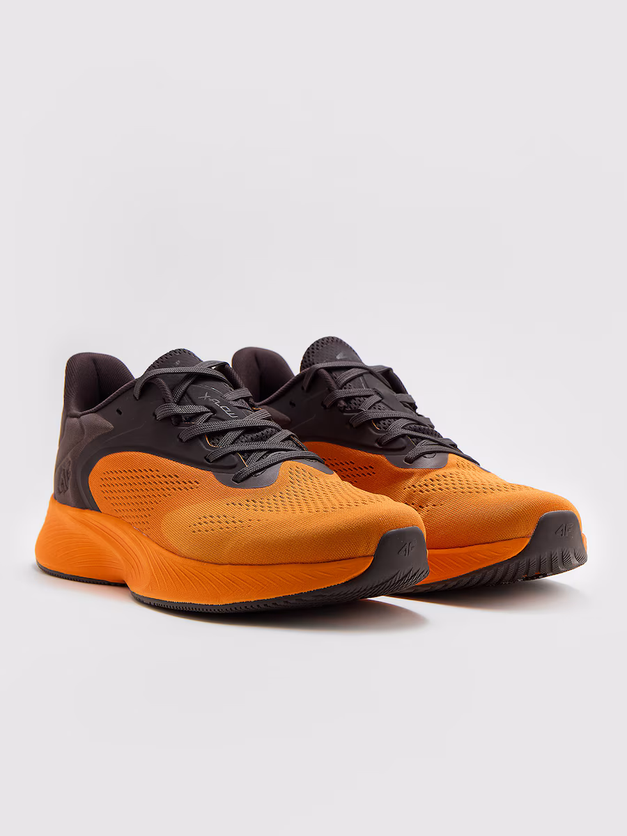 4FRSS24FSPOM060-70N-P-02 Meeste jooksujalatsid 4F X-FLOW suurus 43 Oranž - Image 1